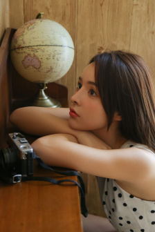 蒙娜小魔女